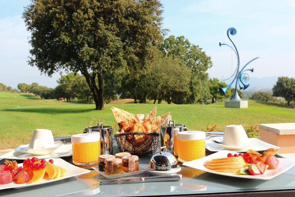 Le Daya Hotel & Spa - Boutique Hotel Рокбрюн-сюр-Аржан Екстер'єр фото